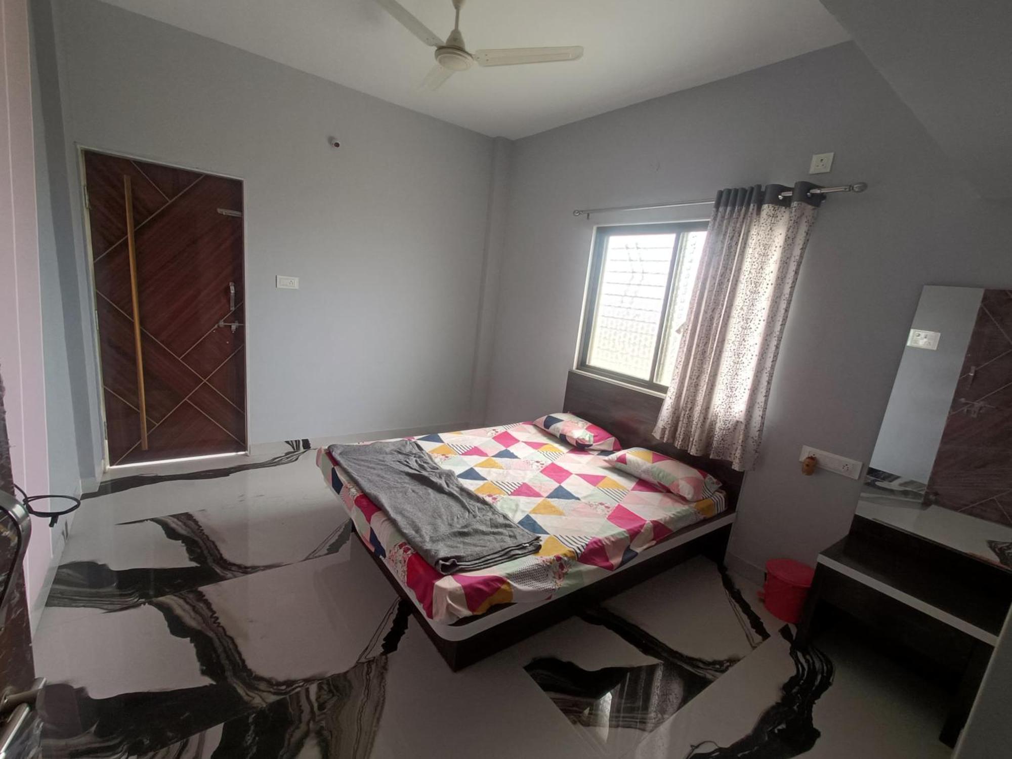 Matoshree Guesthouse Akalkot Exterior photo